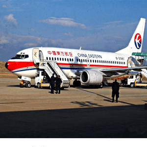 陇南成县机场空运航空快运业稳步发展的原因是什么？